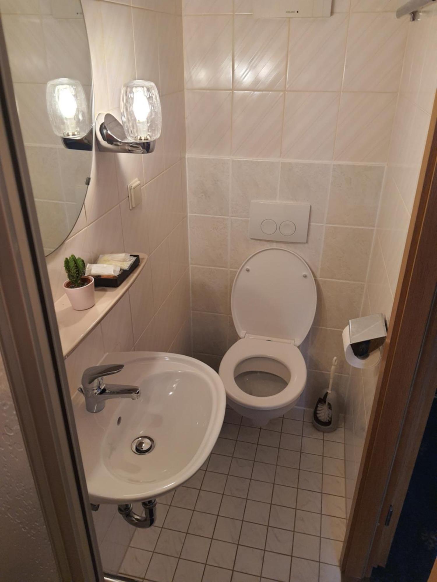 Pension Brenz Hotell Sontheim an der Brenz Rom bilde