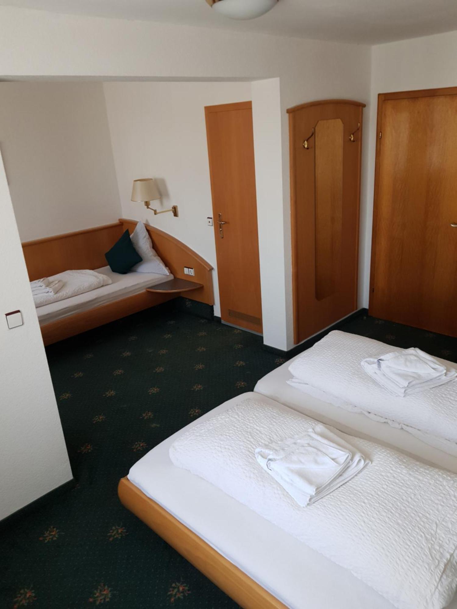 Pension Brenz Hotell Sontheim an der Brenz Rom bilde